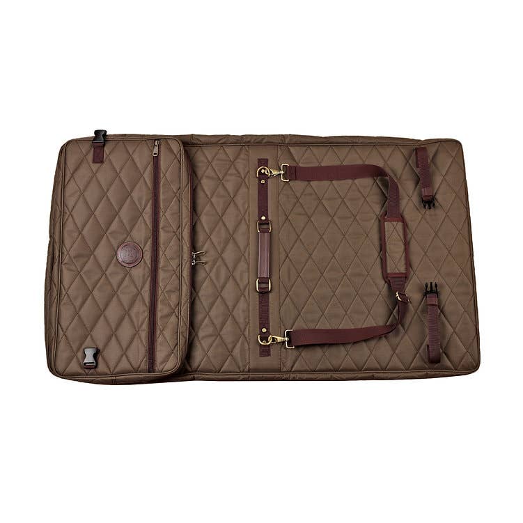 Buck Wild Branding - Quilted Hanging Garment Bag (644)