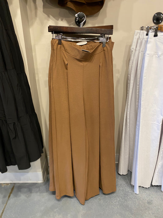 Airflow Front Pleated Pants