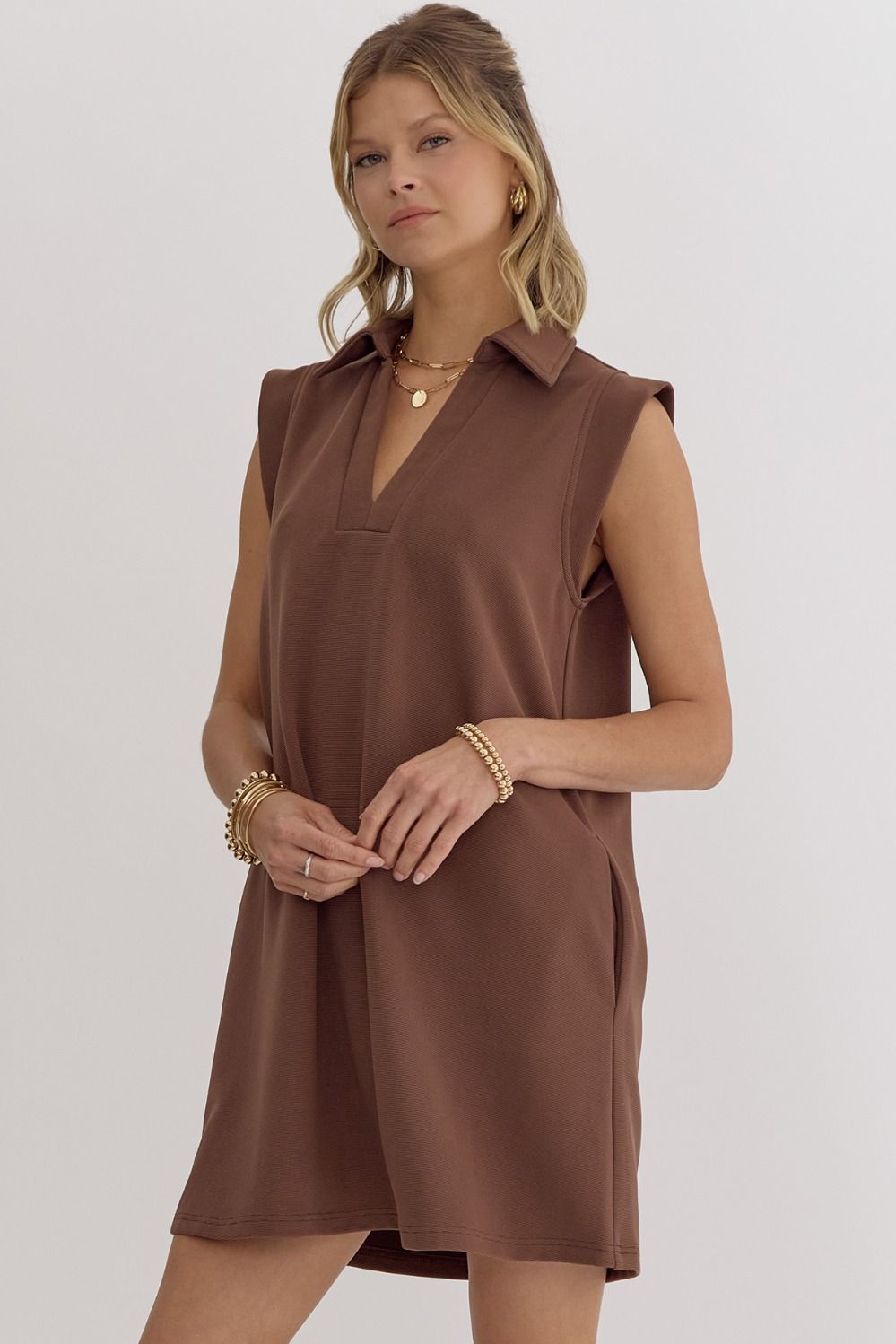 Textured solid v-neck collared sleeveless mini dress